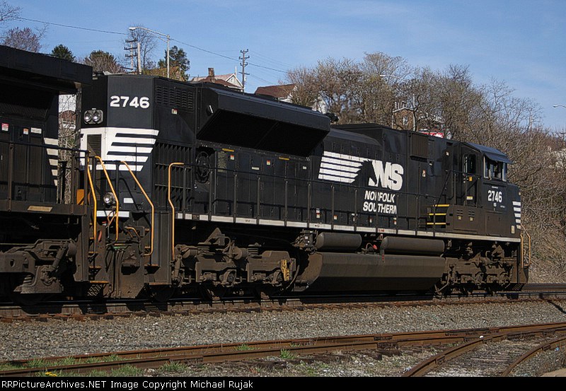 NS 2746